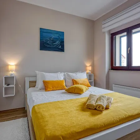Sima Villa Cere