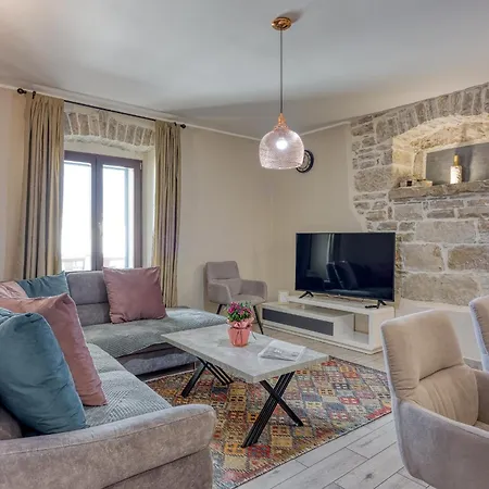 Sima Villa