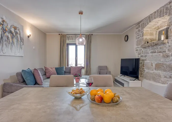 Sima Villa *
