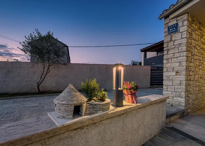 Sima Villa *